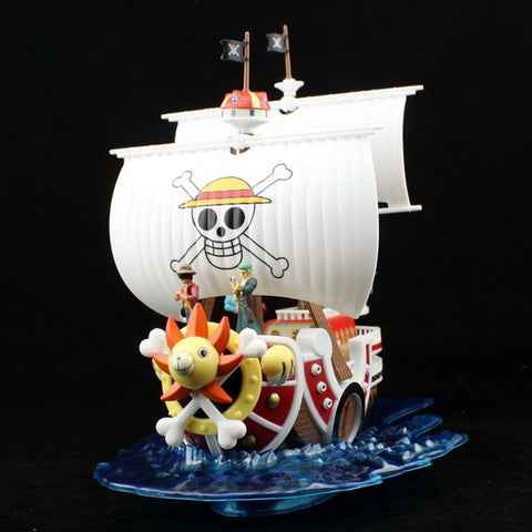 Thousand Sunny Pirate ship Model Action Figure